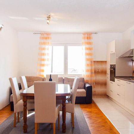 Nadalina Apartment Kaštel Stari Extérieur photo