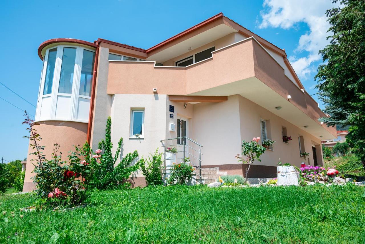 Nadalina Apartment Kaštel Stari Extérieur photo