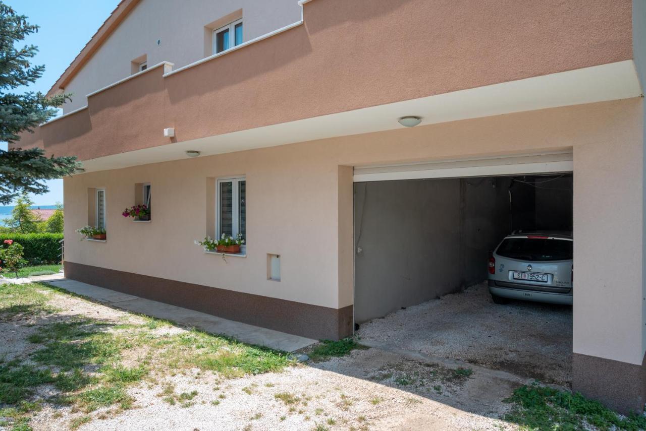 Nadalina Apartment Kaštel Stari Extérieur photo