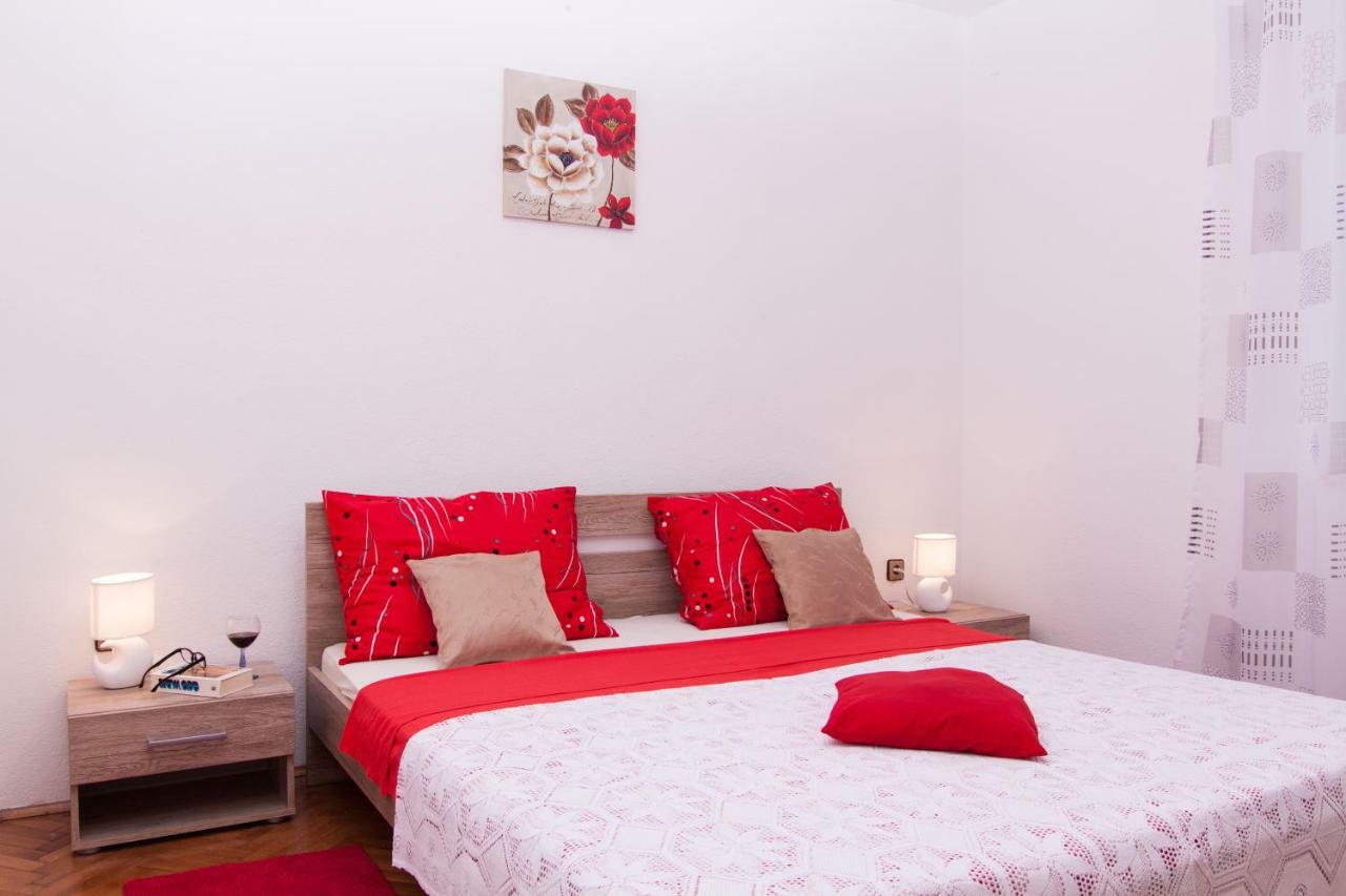 Nadalina Apartment Kaštel Stari Extérieur photo